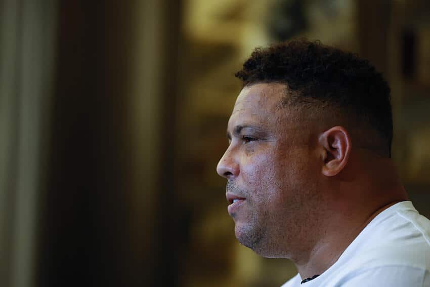 Ronaldo Fen&ocirc;meno aponta favorito ao t&iacute;tulo do Brasileir&atilde;o S&eacute;rie B