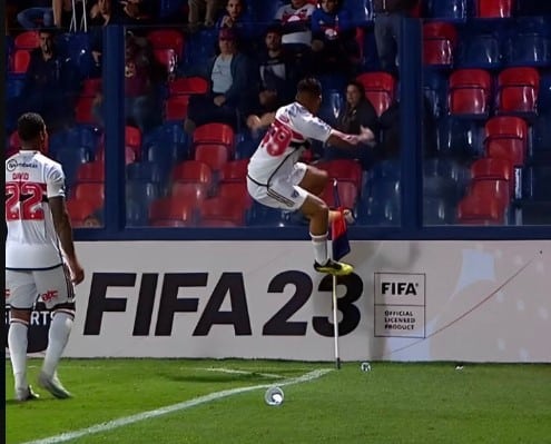 Vem puni&ccedil;&atilde;o? Torcida do Tigre se comporta mal contra S&atilde;o Paulo e quebra regra da Conmebol
