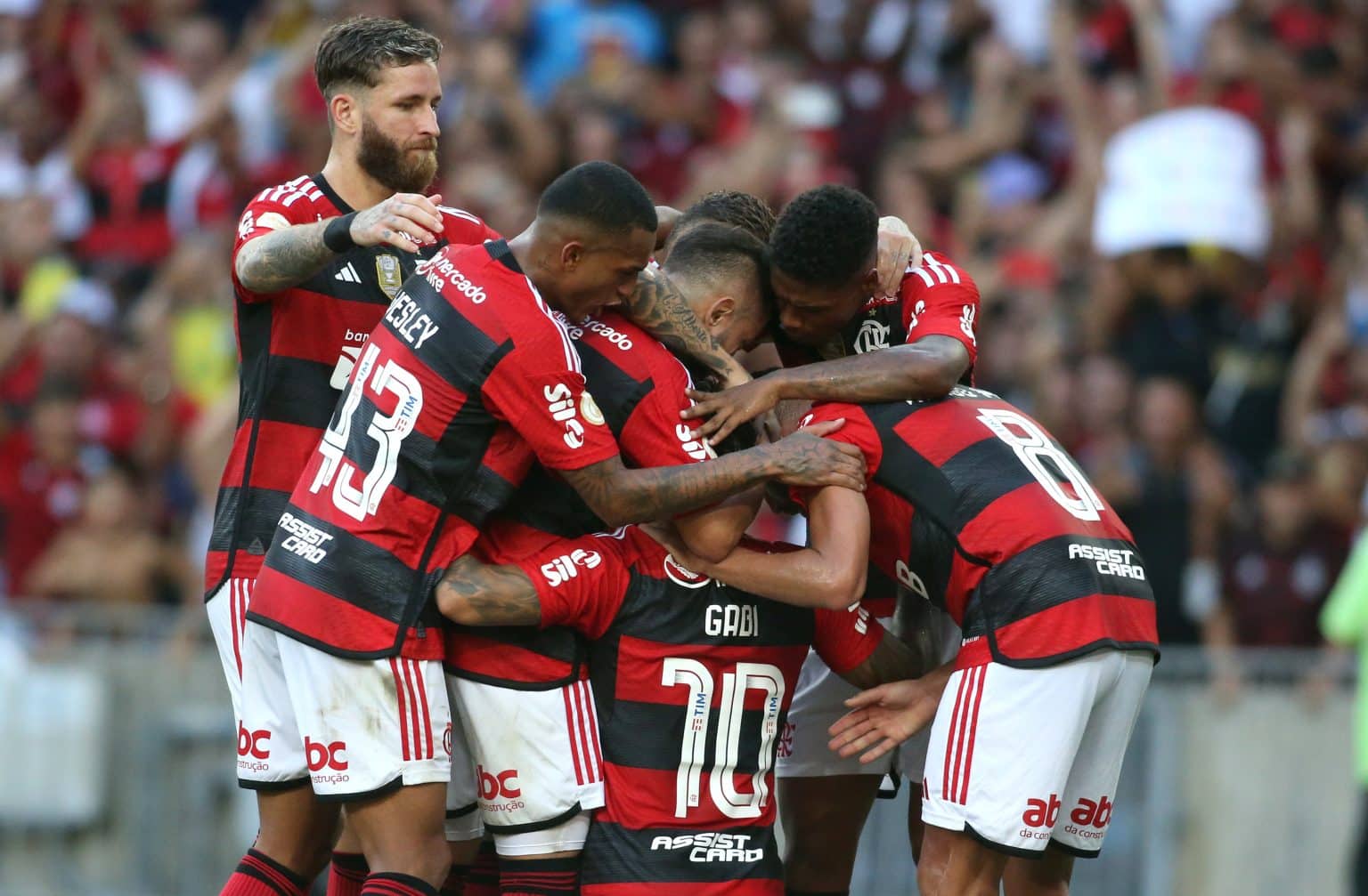 Qual a escala&ccedil;&atilde;o do Flamengo contra o Botafogo?