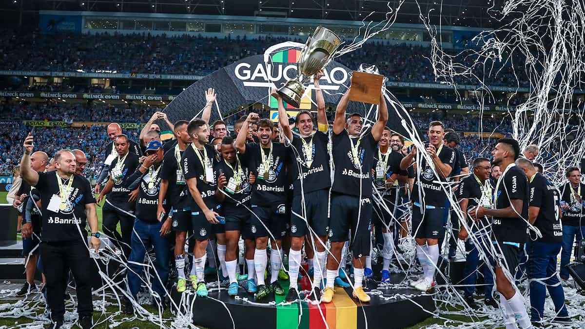 Campe&atilde;o ga&uacute;cho n&atilde;o jogar&aacute; mais no Gr&ecirc;mio, segundo jornalista; veja