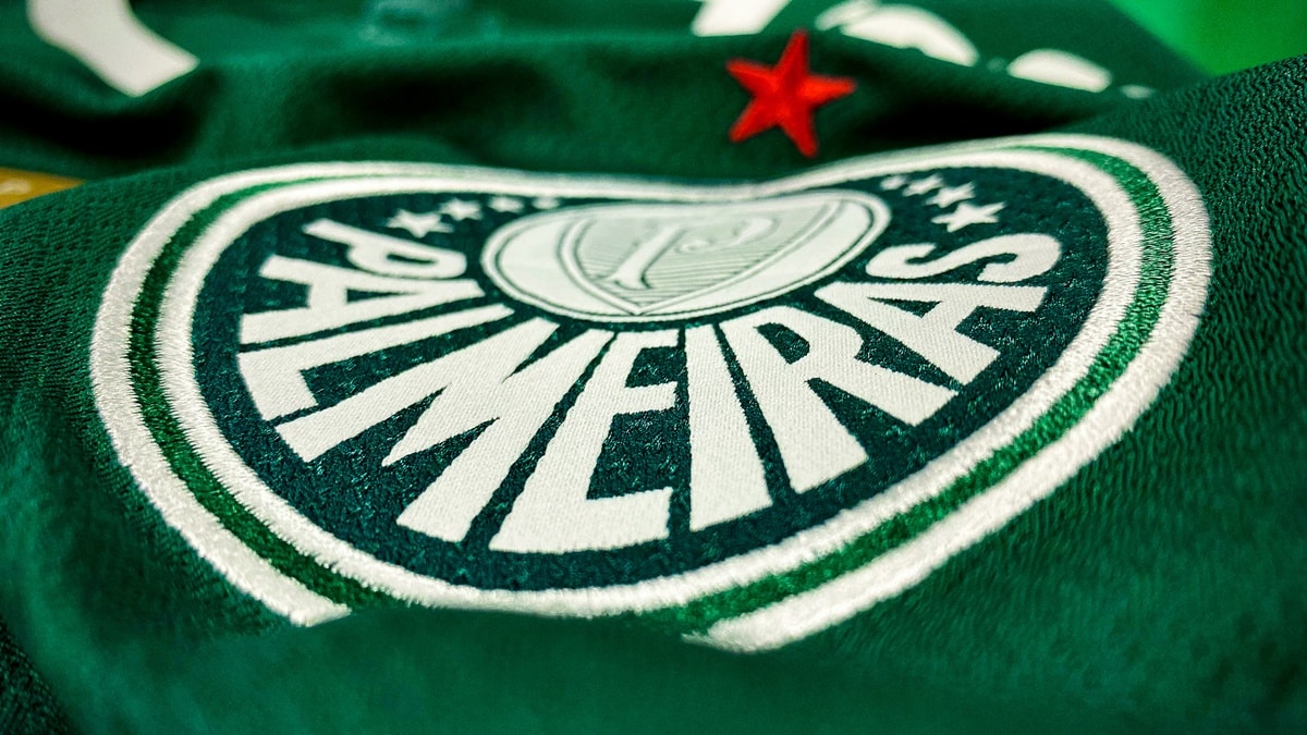 T&eacute;cnico do Palmeiras est&aacute; na mira de clube do futebol franc&ecirc;s, saiba mais