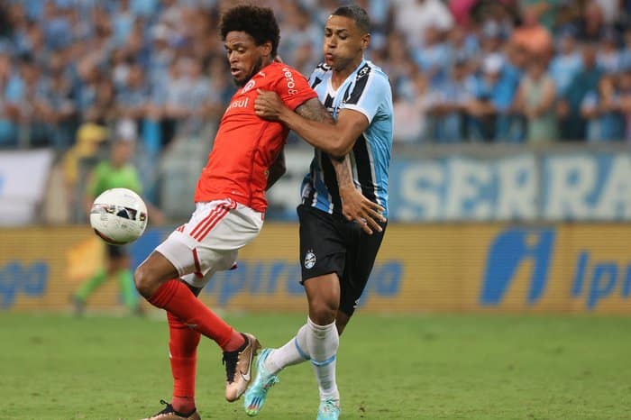 Grenal na Stock Car: piloto colorado responde provocação de Casagrande; saiba mais