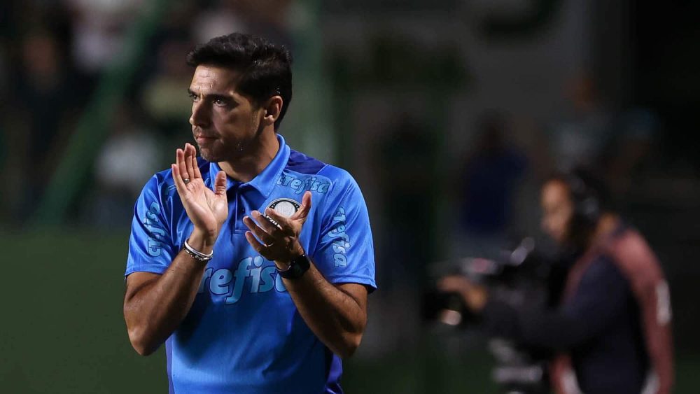 Narrador revela resposta de Abel Ferreira em primeira abordagem da Sele&ccedil;&atilde;o Brasileira