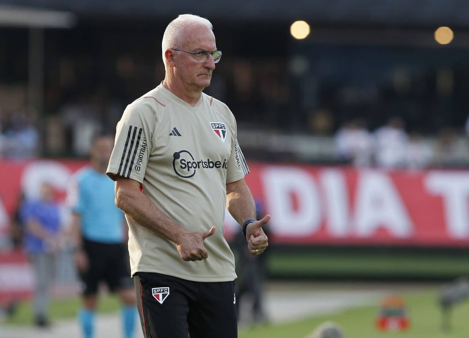 Luciano, Luan e mais: Dorival &lsquo;quebra a cabe&ccedil;a&rsquo; para montar S&atilde;o Paulo no Majestoso