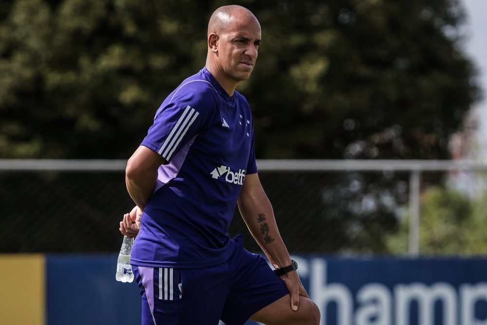 Cruzeiro recebe ‘reforços’ dos Emirados Árabes para sequência da temporada; Pepa avaliará dupla