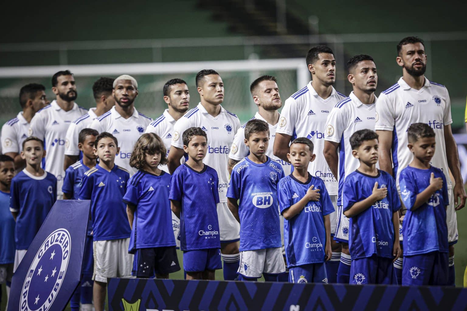 Ronaldo indica &lsquo;estrat&eacute;gia&rsquo; para Cruzeiro eliminar o Gr&ecirc;mio na Copa do Brasil