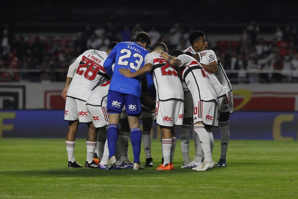 S&atilde;o Paulo tem negocia&ccedil;&atilde;o encaminhada com jogador do Flamengo