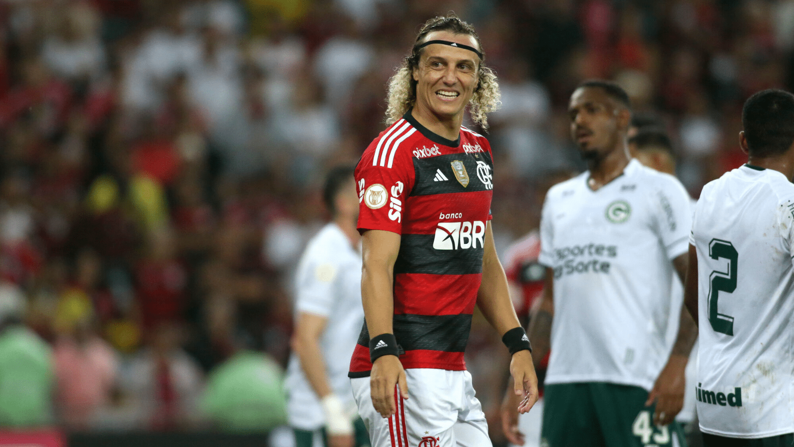 RENOVOU! David Luiz bate meta contratual e permanece no Flamengo at&eacute; o final de 2024