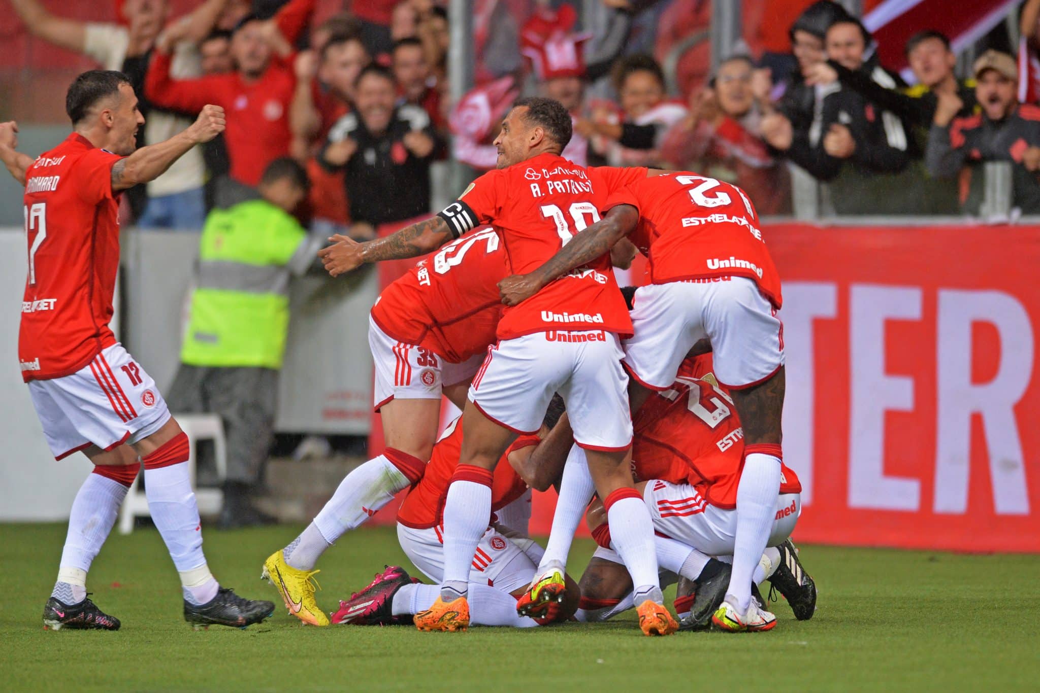 [EXCLUSIVO] Jogador do Inter tem a melhor nota do Campeonato Brasileiro; veja