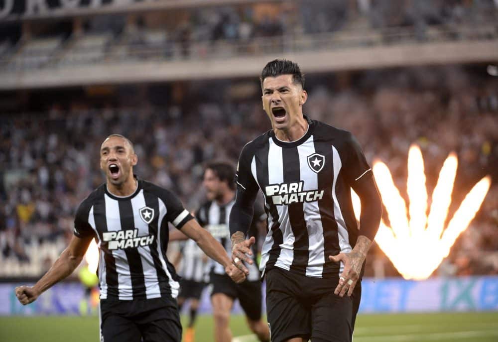 Cuesta rebate declara&ccedil;&atilde;o de Nino e destrincha jogada da vit&oacute;ria do Botafogo sobre o Fluminense