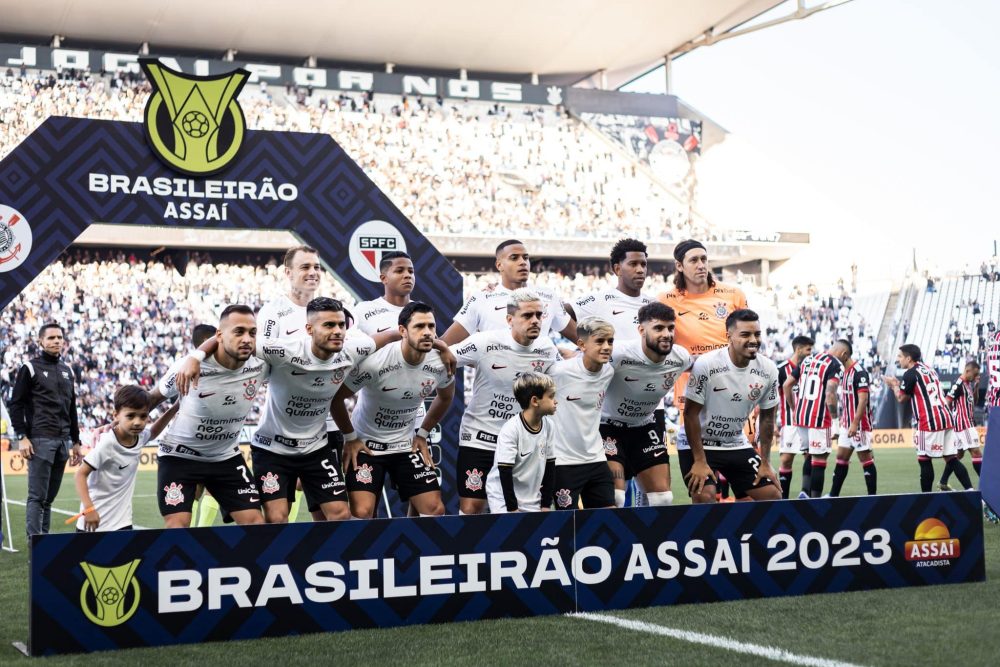 Rivaldo &lsquo;livra&rsquo; Luxemburgo de culpa e indica a&ccedil;&atilde;o a ser tomada pelos jogadores para Corinthians sair da crise