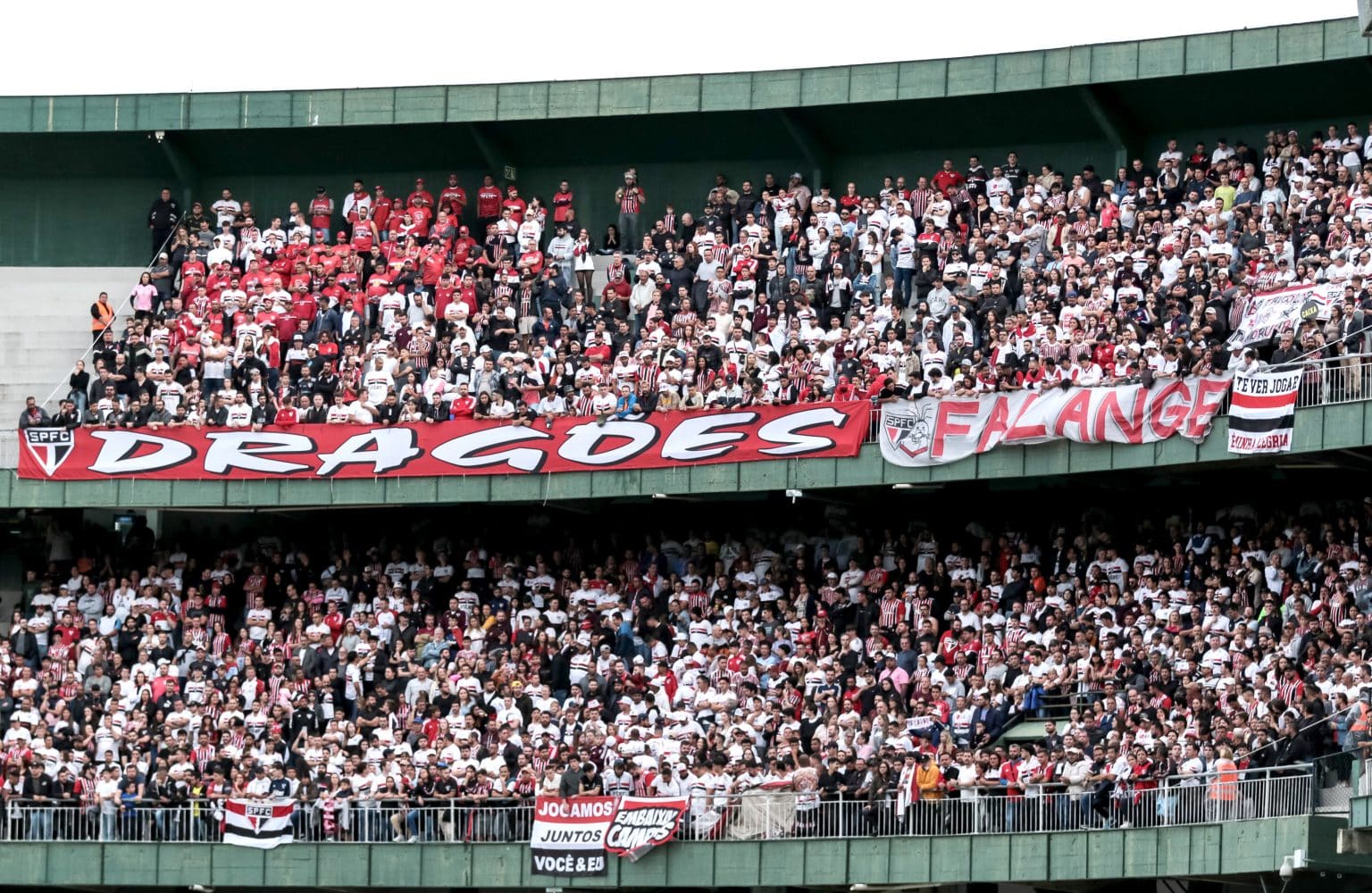 Torcida marca presença e São Paulo tem 2ª melhor média de público neste início de Brasileirão