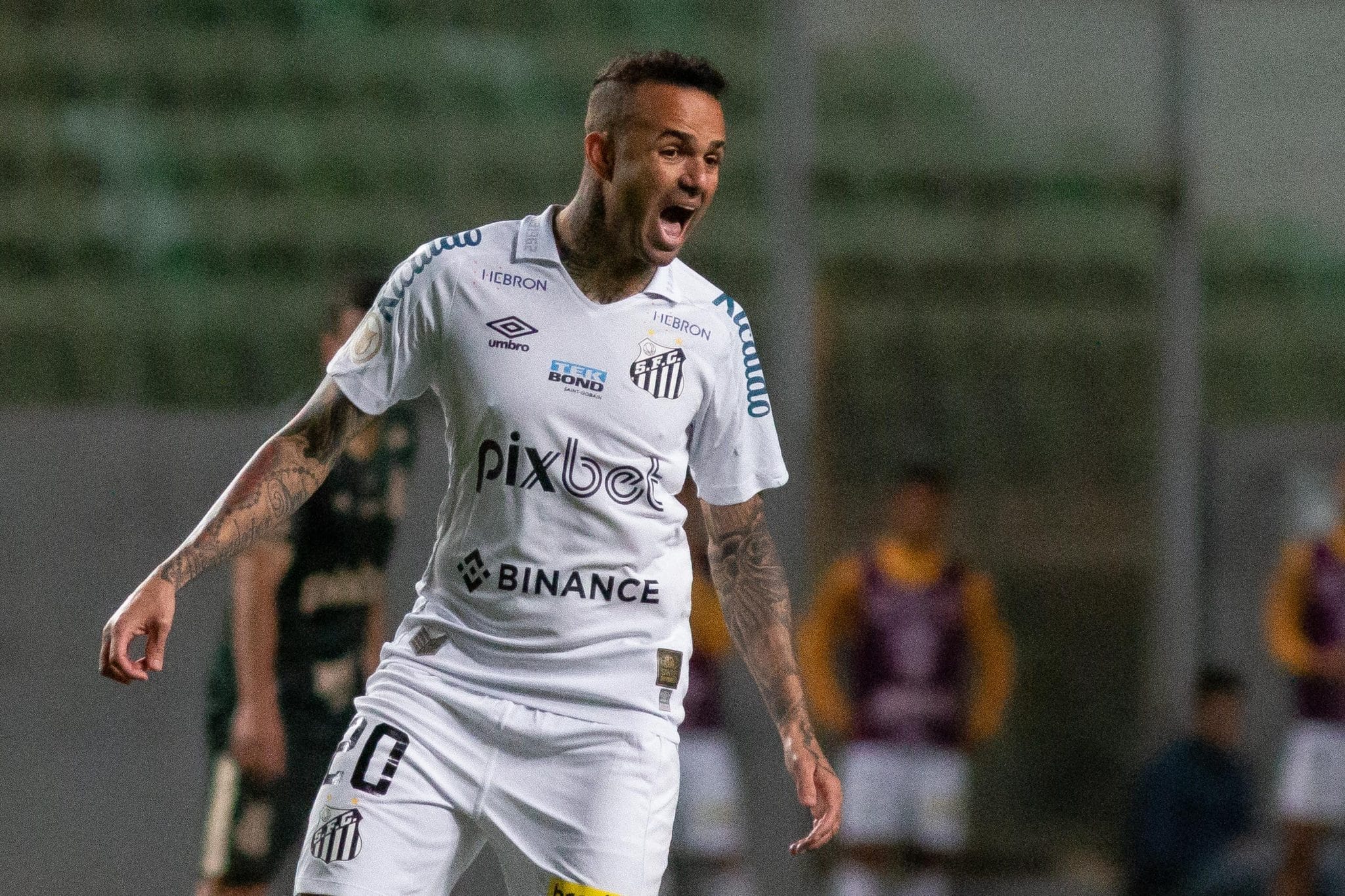 Corinthians tenta rescis&atilde;o, mas deve pagar quantia milion&aacute;ria para Luan; veja valores