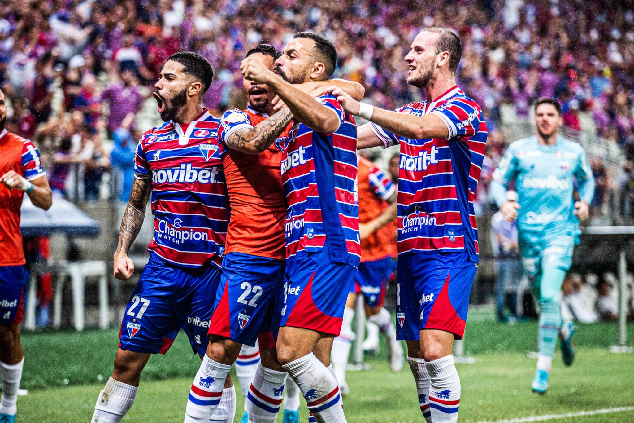 Fortaleza vende destaque para o Cruz Azul; veja valores e poss&iacute;vel substituto