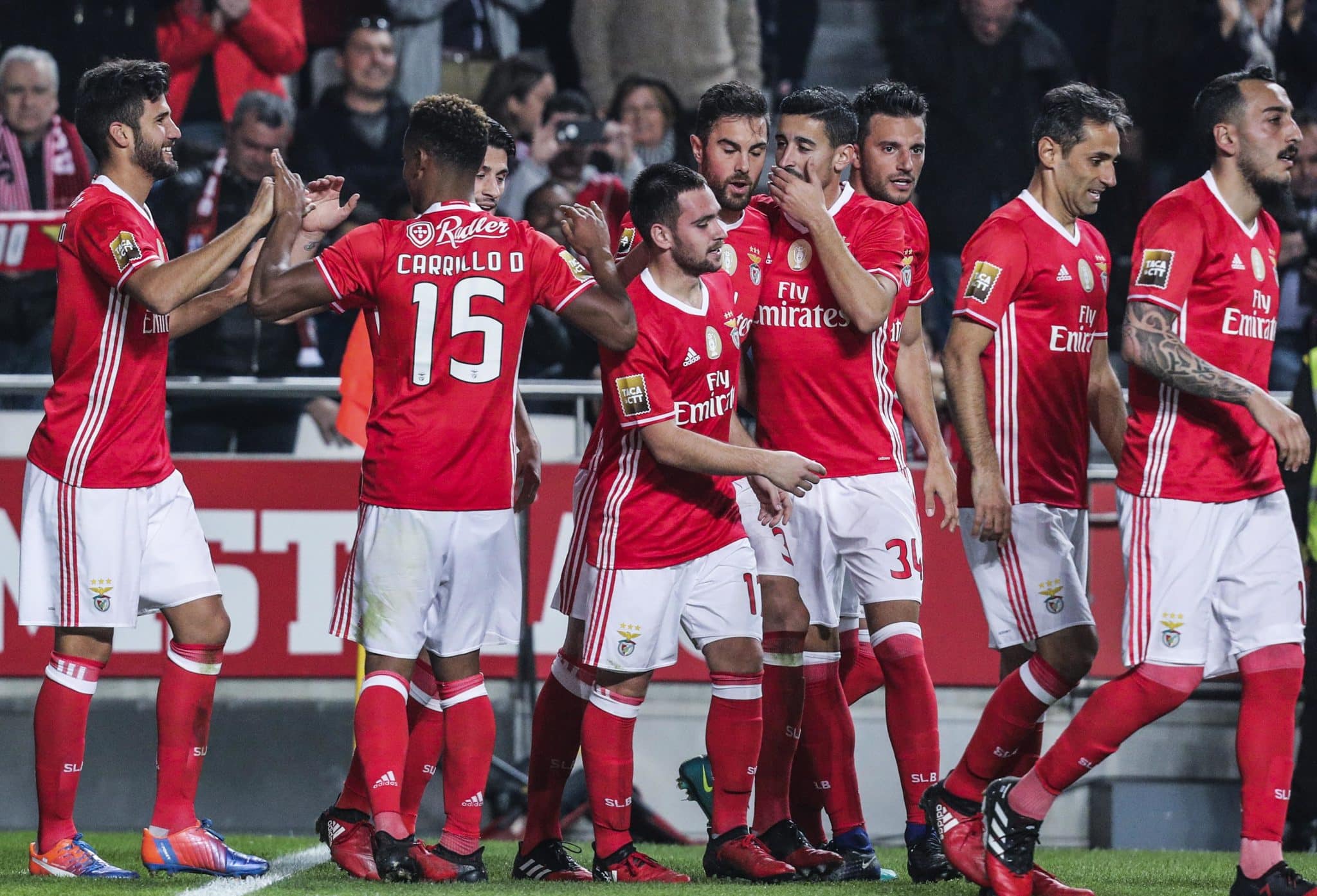 Ex-Benfica est&aacute; na mira do Coritiba para o restante da temporada de 2023