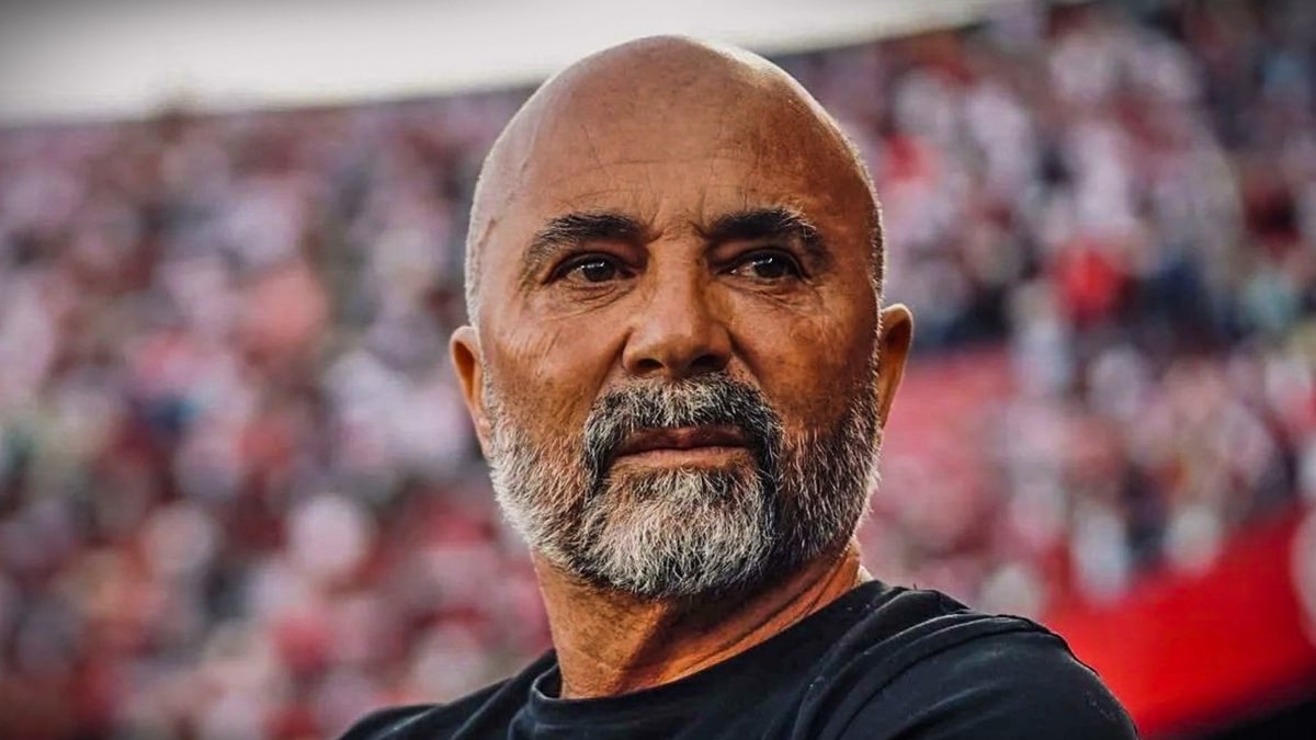 Indisciplinado, craque do Flamengo desfalca a equipe em meio a crise; saiba mais