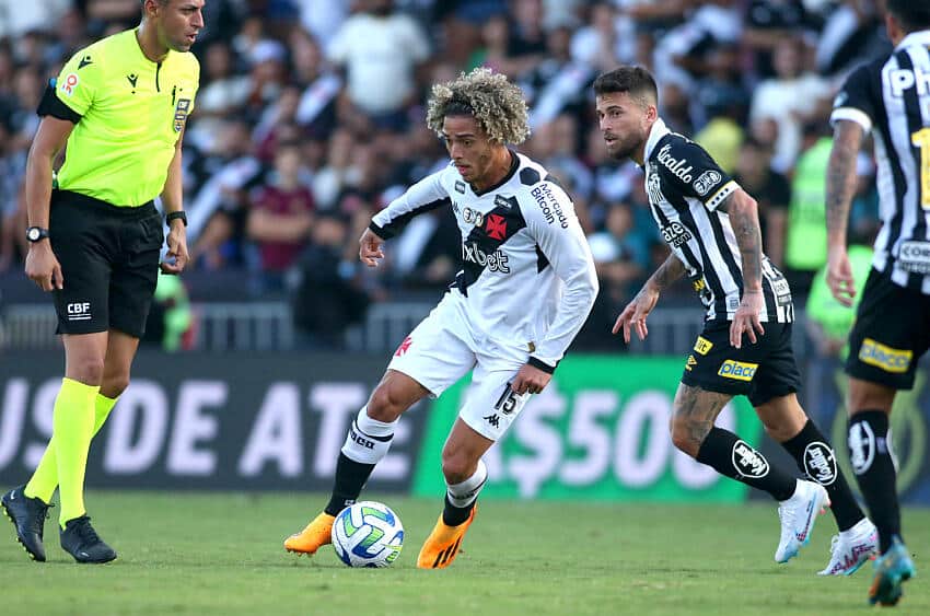 Vasco atrasa pagamentos, mesmo com aporte financeiro da SAF; entenda