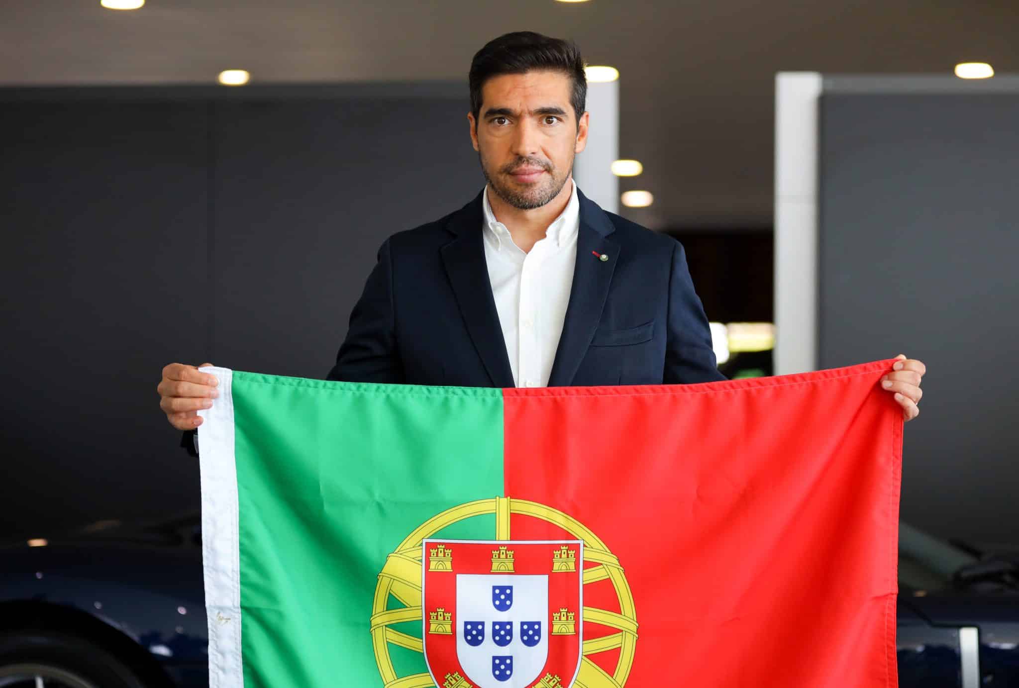 Abel supera campe&atilde;o da Champions em premia&ccedil;&atilde;o portuguesa