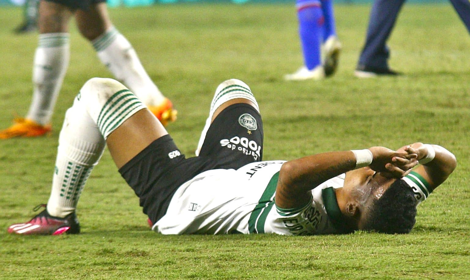 Citado na Opera&ccedil;&atilde;o Penalidade M&aacute;xima, Alef Manga tem futuro definido