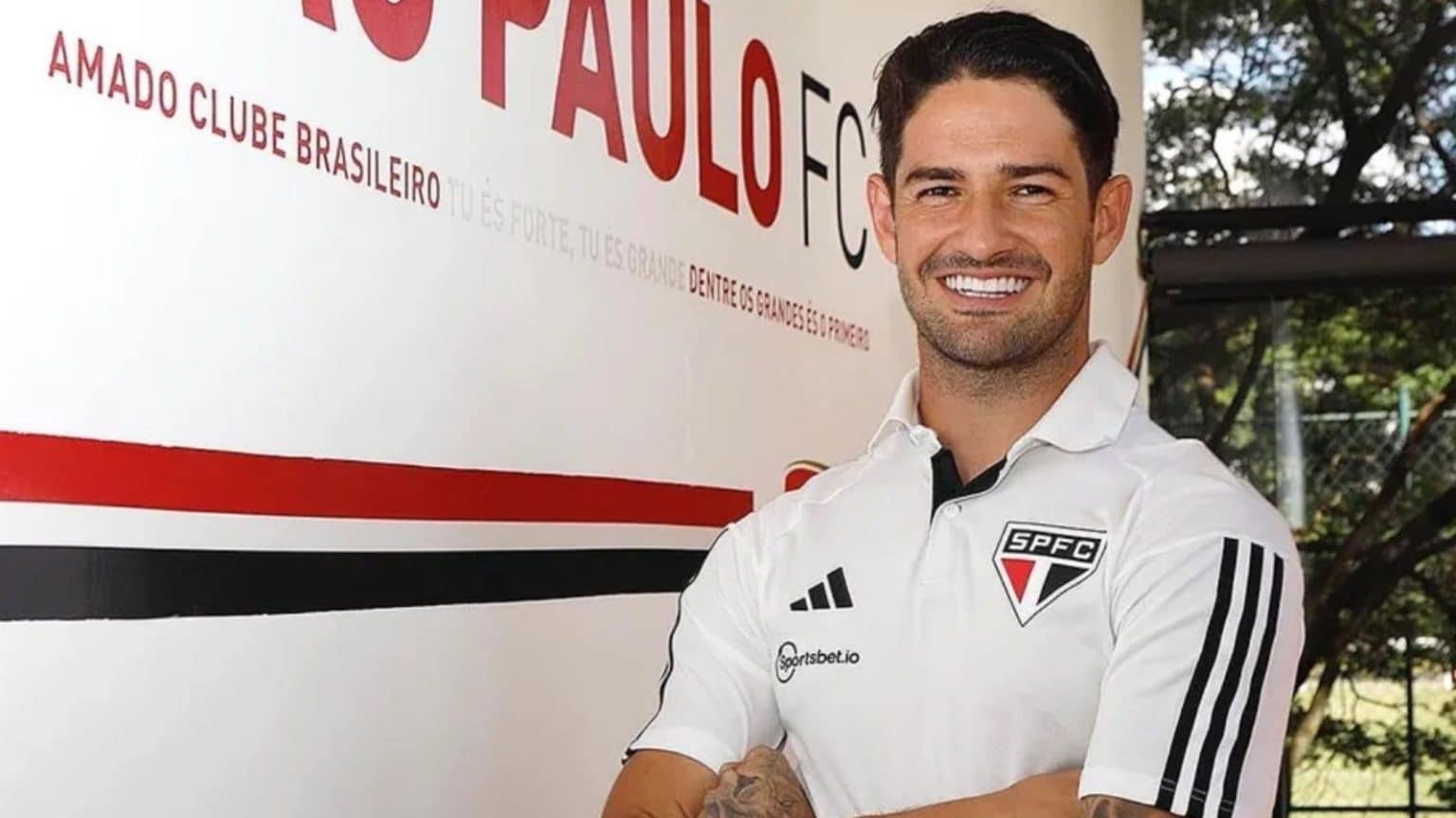 Quando Alexandre Pato reestreia pelo São Paulo?