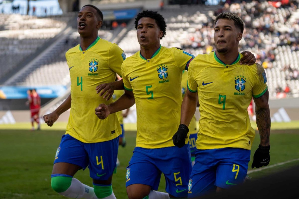 Ra&ccedil;a, vigor f&iacute;sico e oportunismo: Andrey brilha e mostra versatilidade em goleada do Brasil na Copa do Mundo sub-20