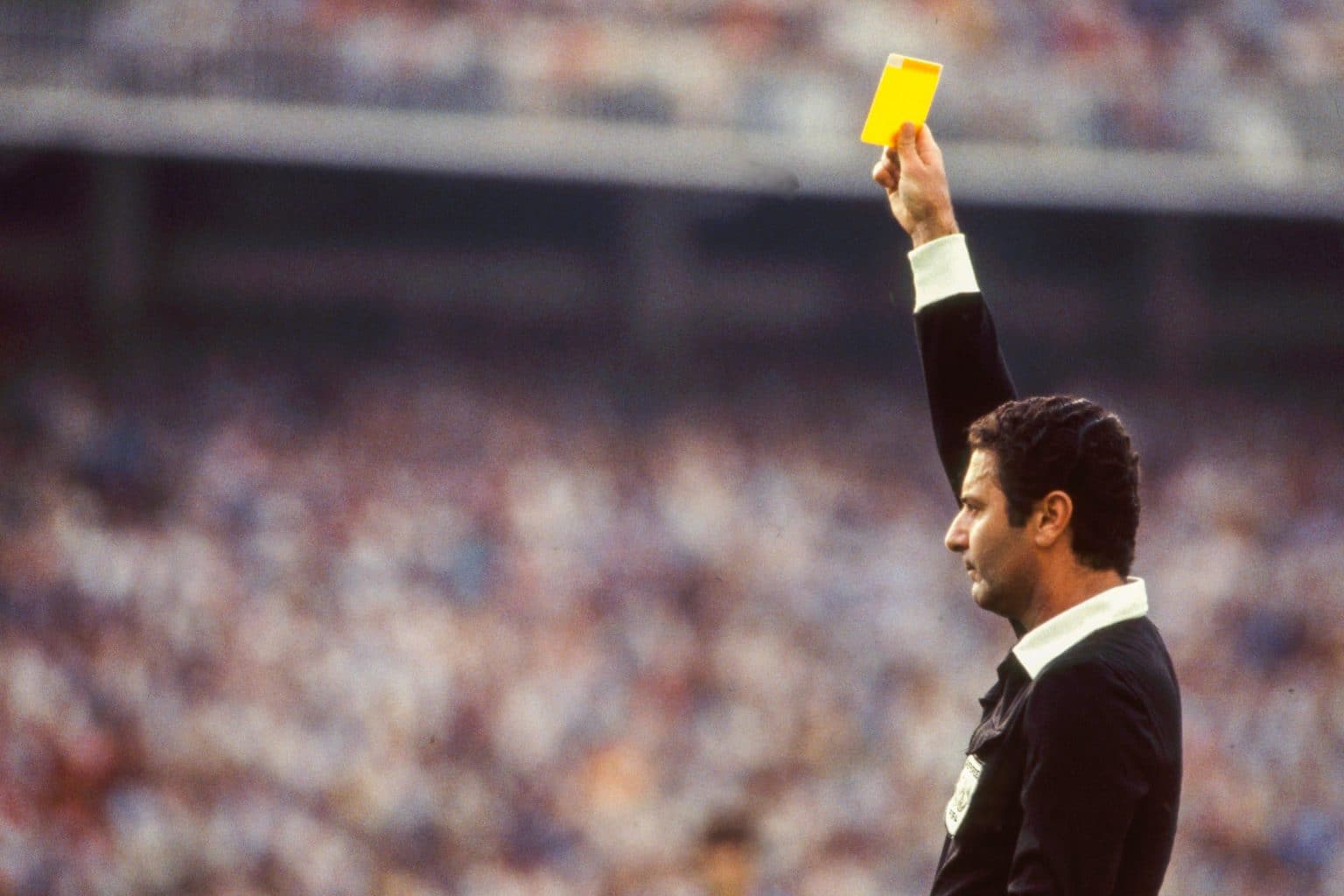 Pode isso, Arnaldo? Ex-&aacute;rbitro detona Daronco: &ldquo;Transfere responsabilidade&rdquo;