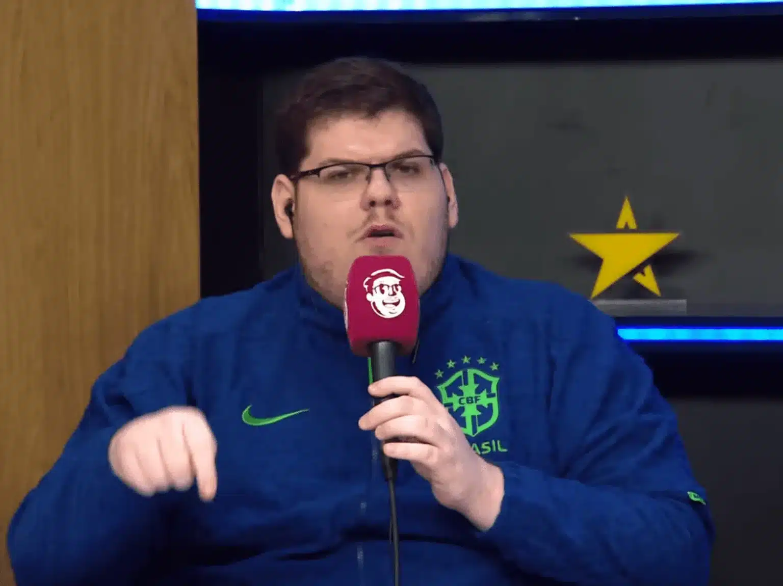 Casimiro se revolta com fase do Vasco, detona Barbieri e cobra refor&ccedil;os da SAF do clube; veja o desabafo