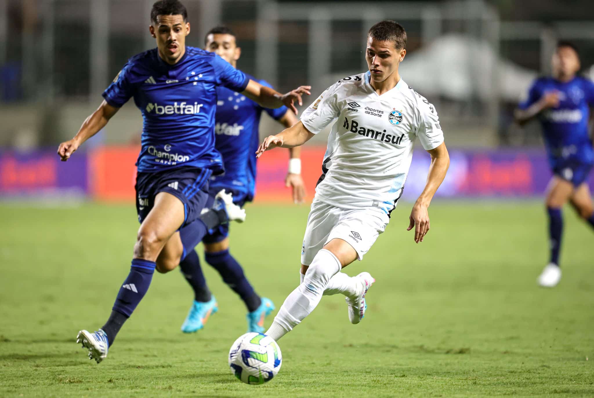Gr&ecirc;mio x Cruzeiro: maiores campe&otilde;es da Copa do Brasil se enfrentam; relembre confrontos