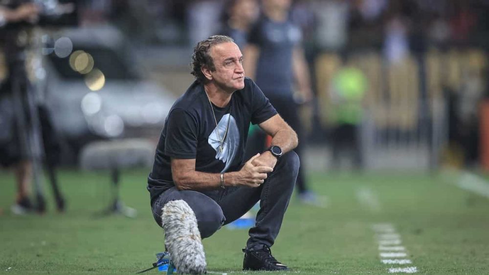 Presidente de clube da S&eacute;rie B sai em defesa de Cuca e Pedrinho e garante: &ldquo;Estamos de portas abertas&rdquo;