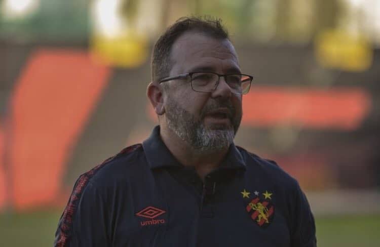 &ldquo;Desumano&rdquo;, t&eacute;cnico do Sport desabafa ap&oacute;s perder Copa do Nordeste