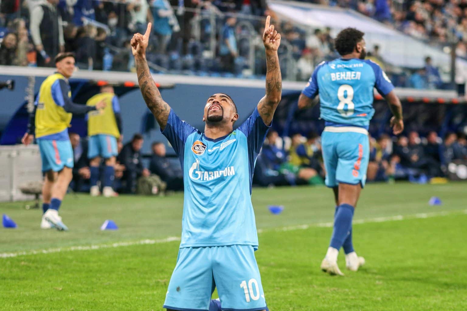 Ex-Corinthians presente na convoca&ccedil;&atilde;o do Brasil brilha na Europa nessa temporada; veja n&uacute;meros