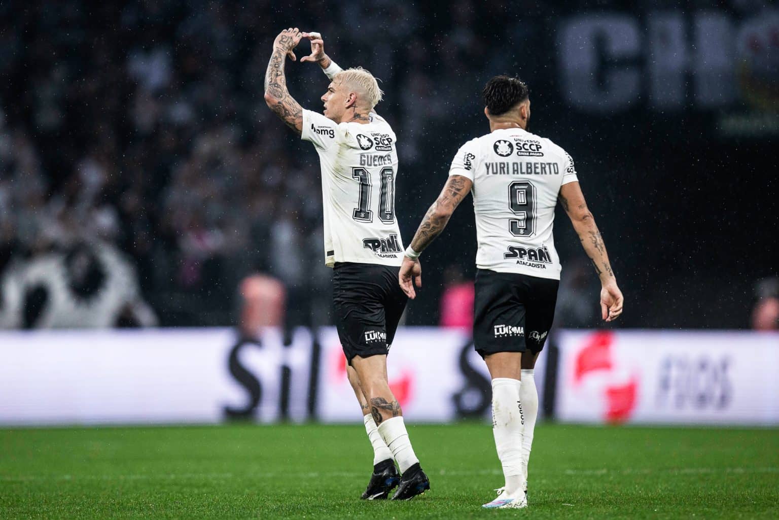 R&oacute;ger Guedes busca nova marca pelo Corinthians; confira