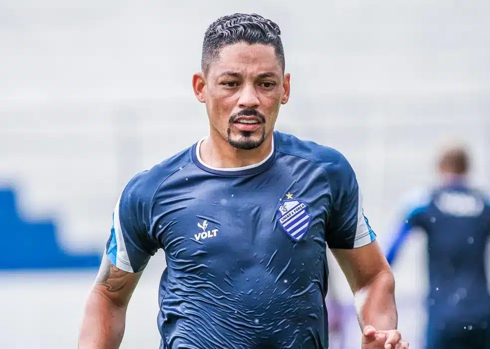 &ldquo;Vai logo, macaco&rdquo;: jogador relata racismo sofrido em partida da S&eacute;rie C