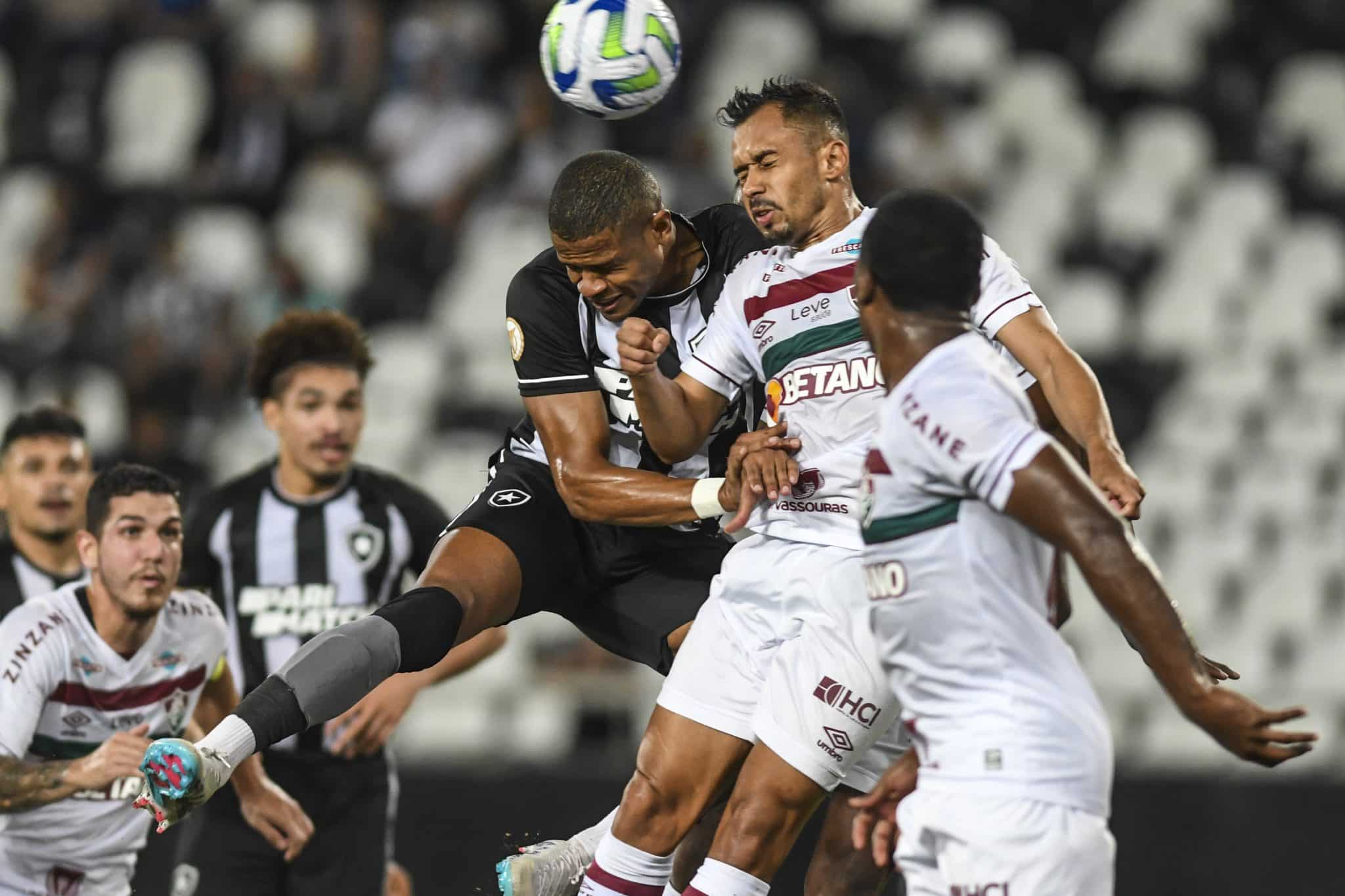 Raio-X Botafogo e Fluminense: quem leva a melhor no confronto entre Nino e Adryelson?