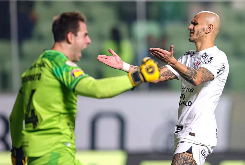 Bomba! Dirigente do Corinthians faz declaração polêmica sobre atacante; confira