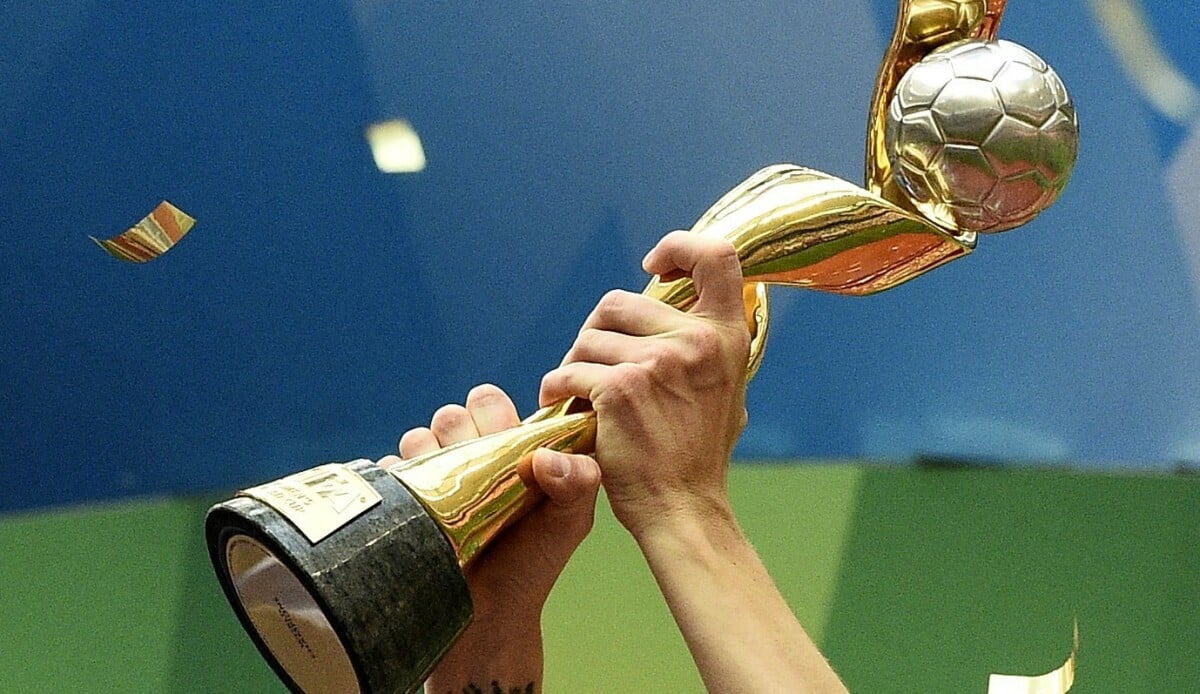 Qual pa&iacute;s venceu a &uacute;ltima Copa do Mundo Feminina?