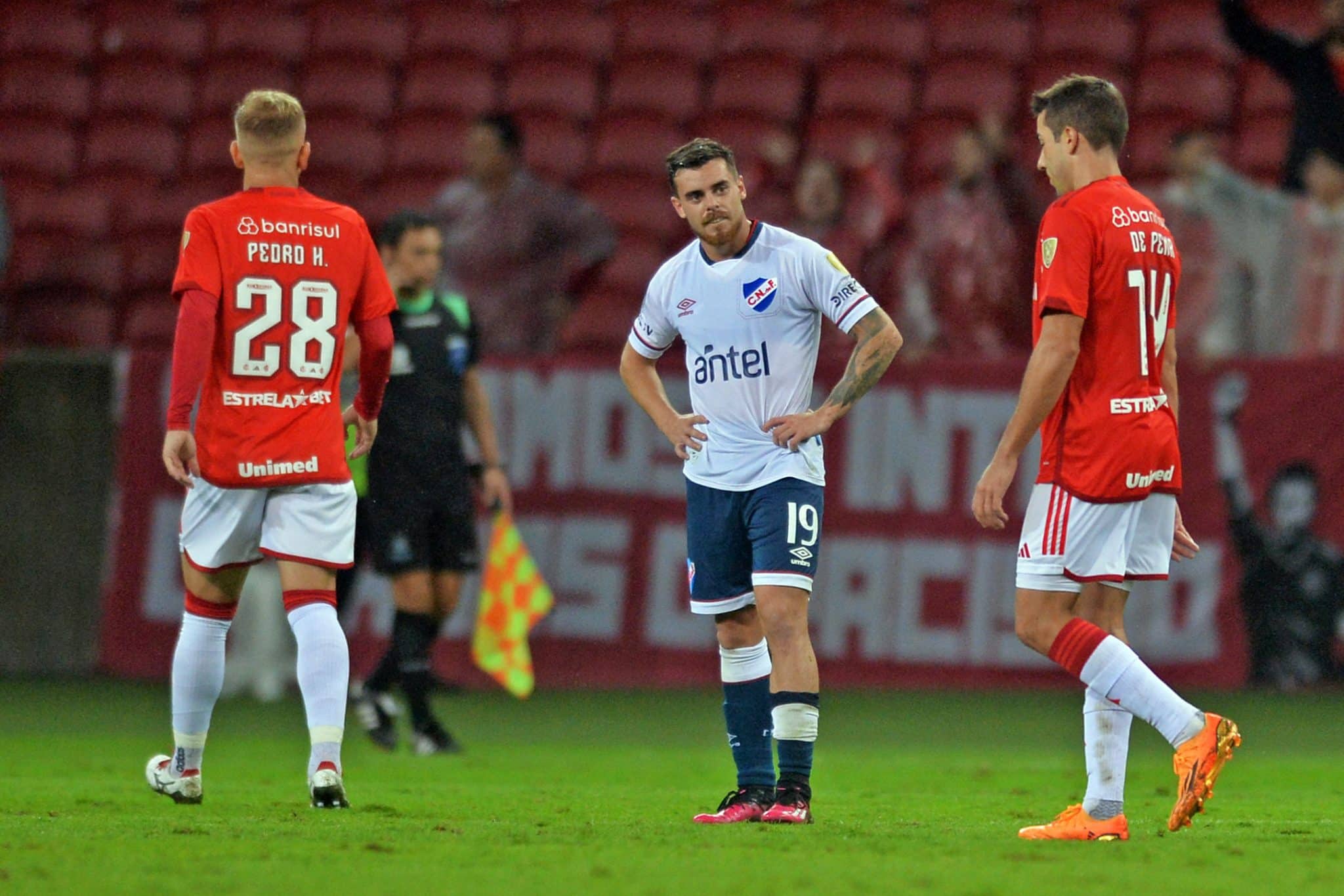 Internacional n&atilde;o perde para o Nacional-URU h&aacute; 16 anos; veja retrospecto