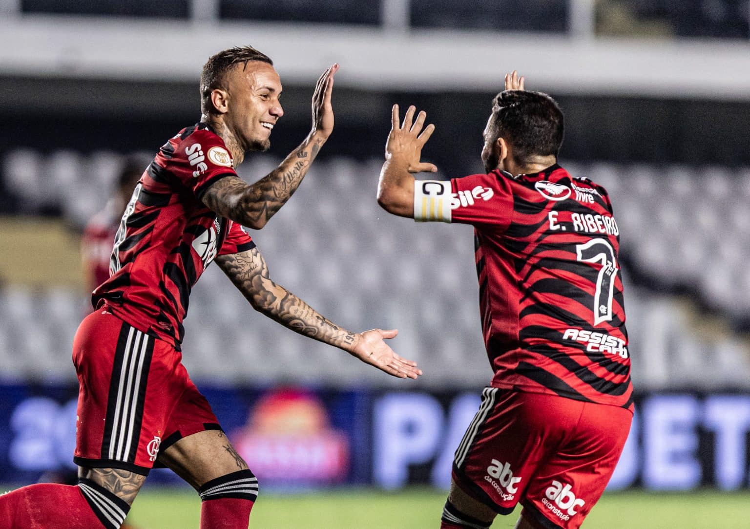 Flamengo só não marcou mais gols que Barcelona em 2023; veja