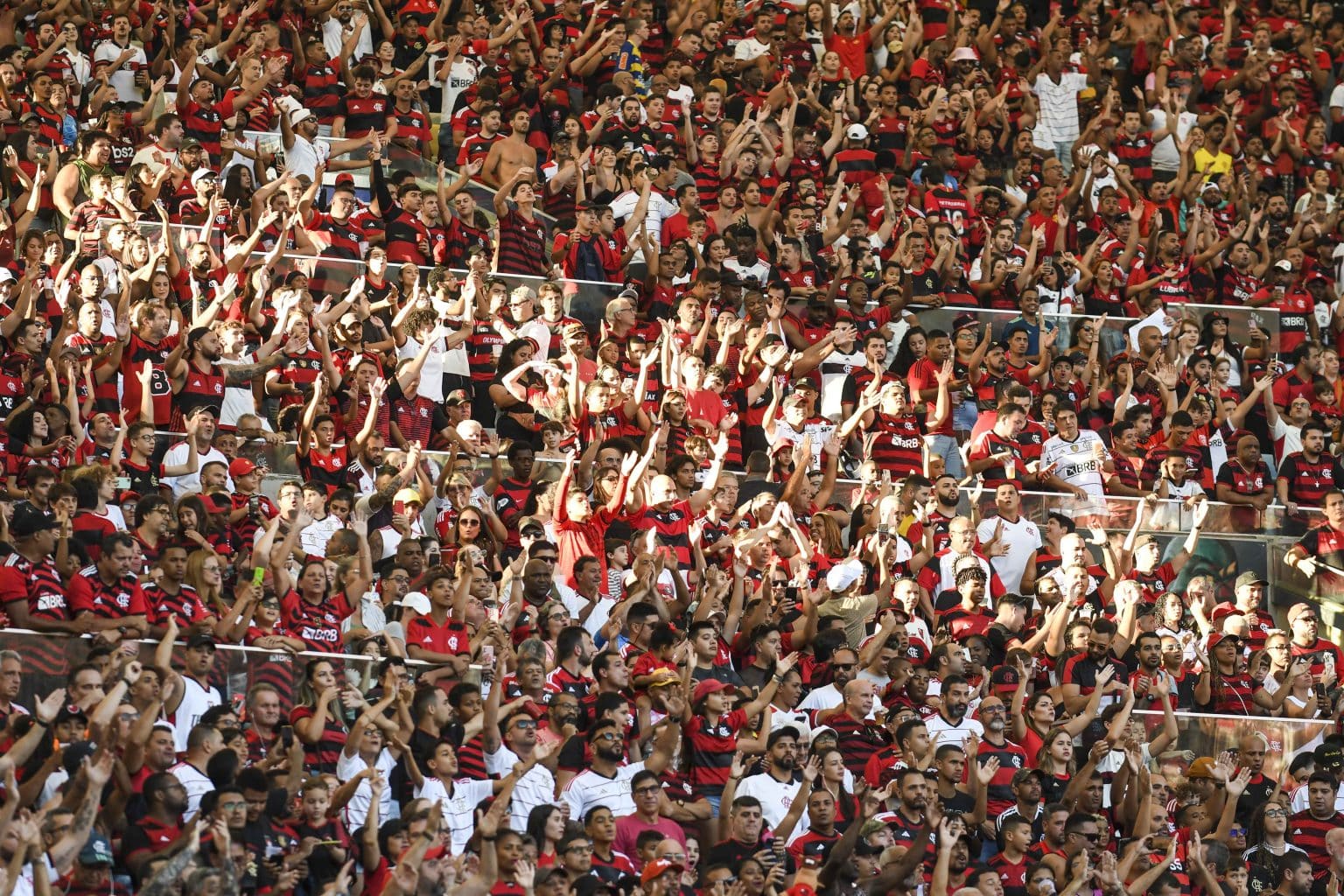 Torcedores do Flamengo reagem à notícia e antecipam despedida de bicampeão da Libertadores
