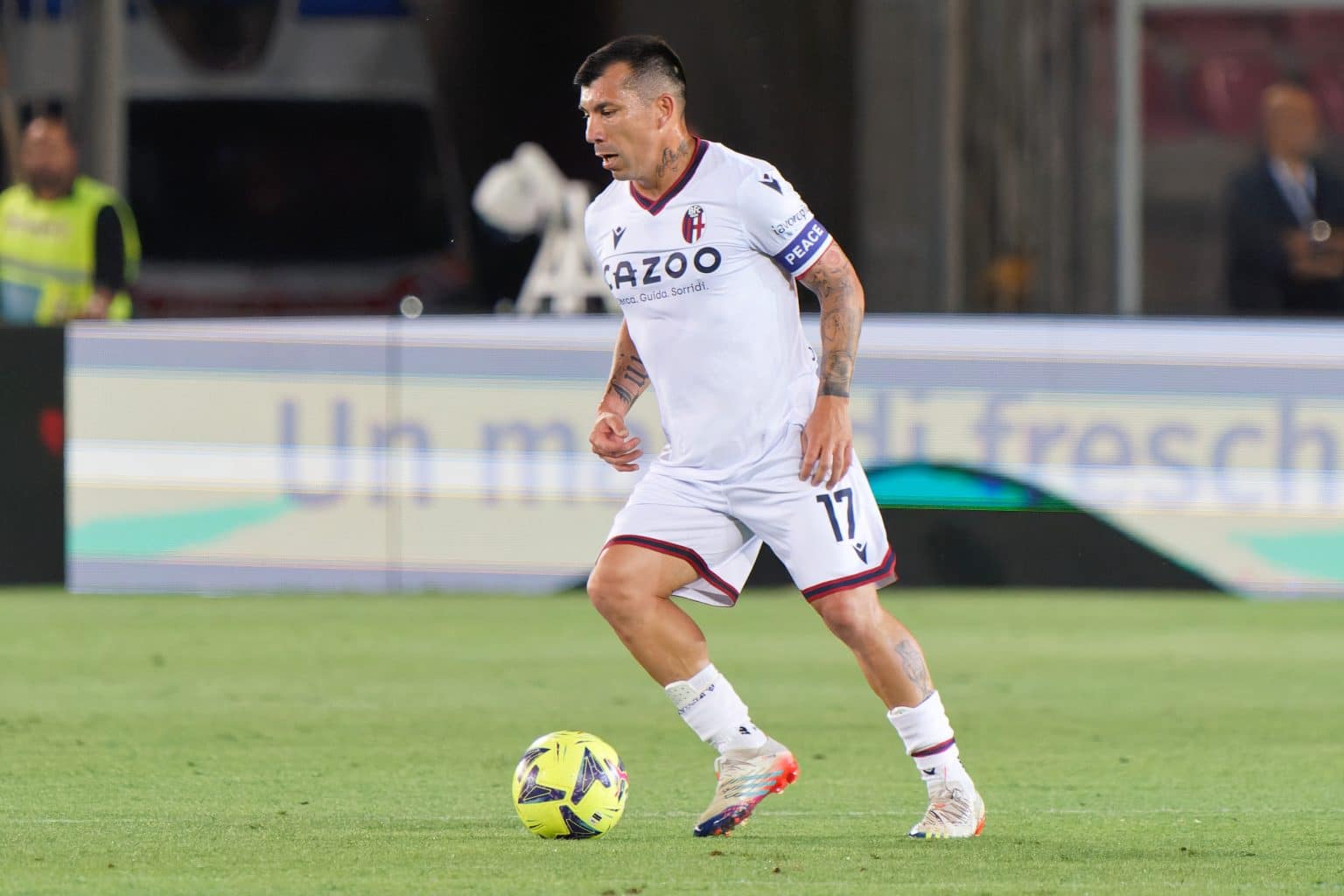 Como foi a temporada 2022 de Medel, novo refor&ccedil;o do Vasco