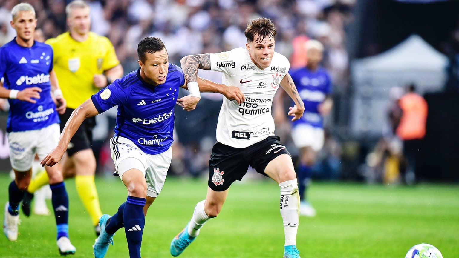 Contratado recentemente, atleta j&aacute; causa problema ao Corinthians