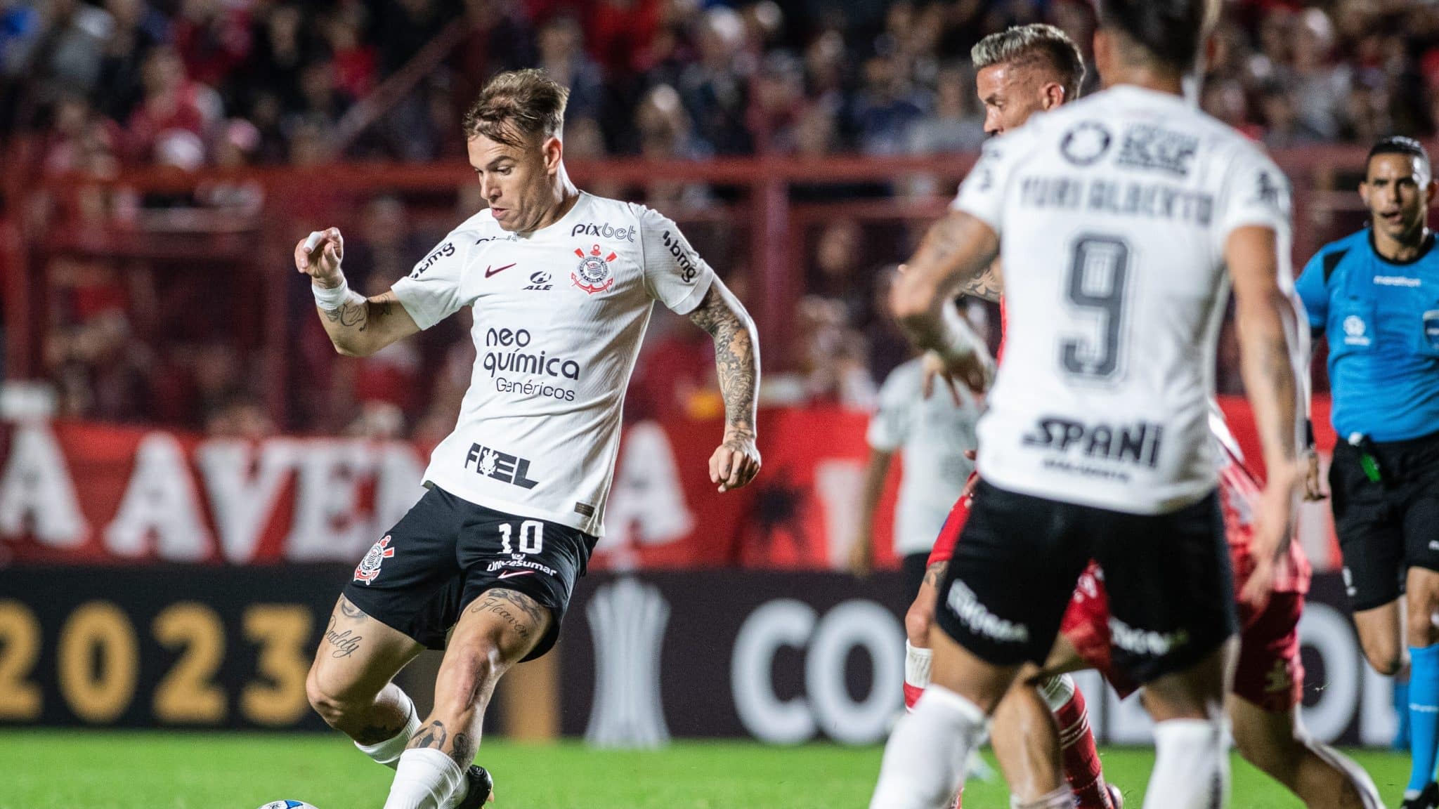A Libertadores &eacute; uma pedra no sapato do Corinthians?