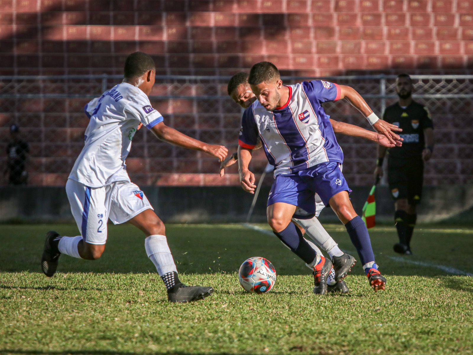 Craque do Nacional analisa grupo na 2&ordf; fase da Bezinha &ldquo;dif&iacute;cil e jogos parelhos&rdquo;