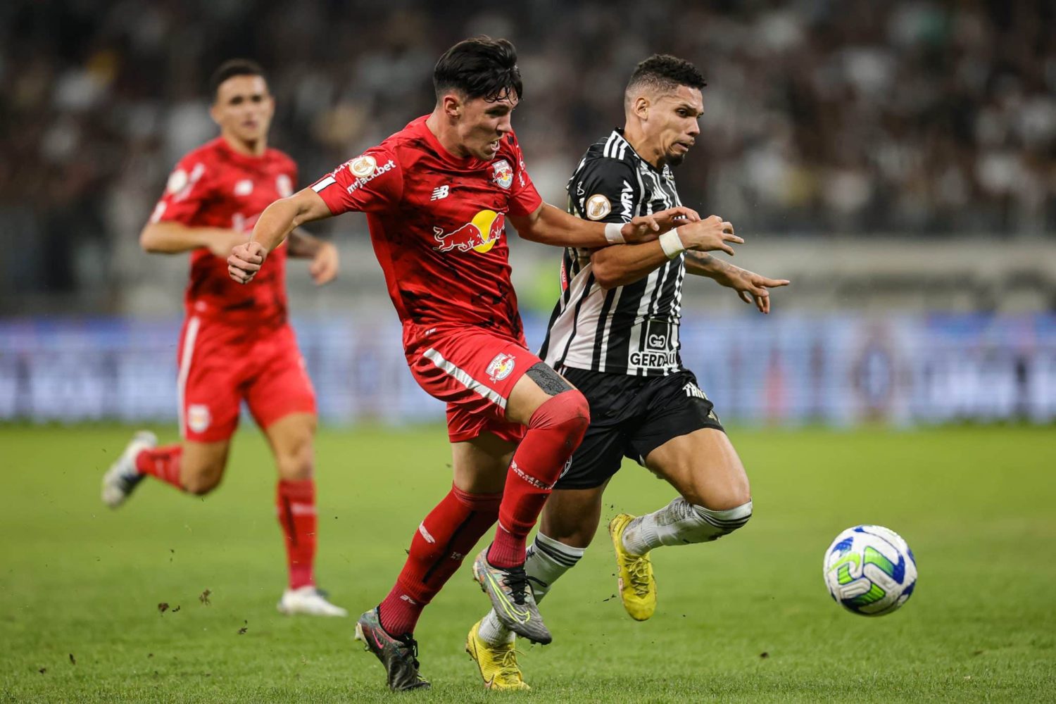 Atl&eacute;tico-MG x Red Bull Bragantino mant&eacute;m sina de retrospecto hist&oacute;rico; entenda