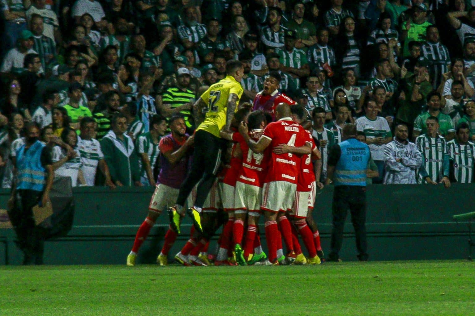 Coritiba x Internacional: Colorado conta com &lsquo;tend&ecirc;ncia hist&oacute;rica&rsquo; para vencer o Coxa; entenda e veja n&uacute;meros