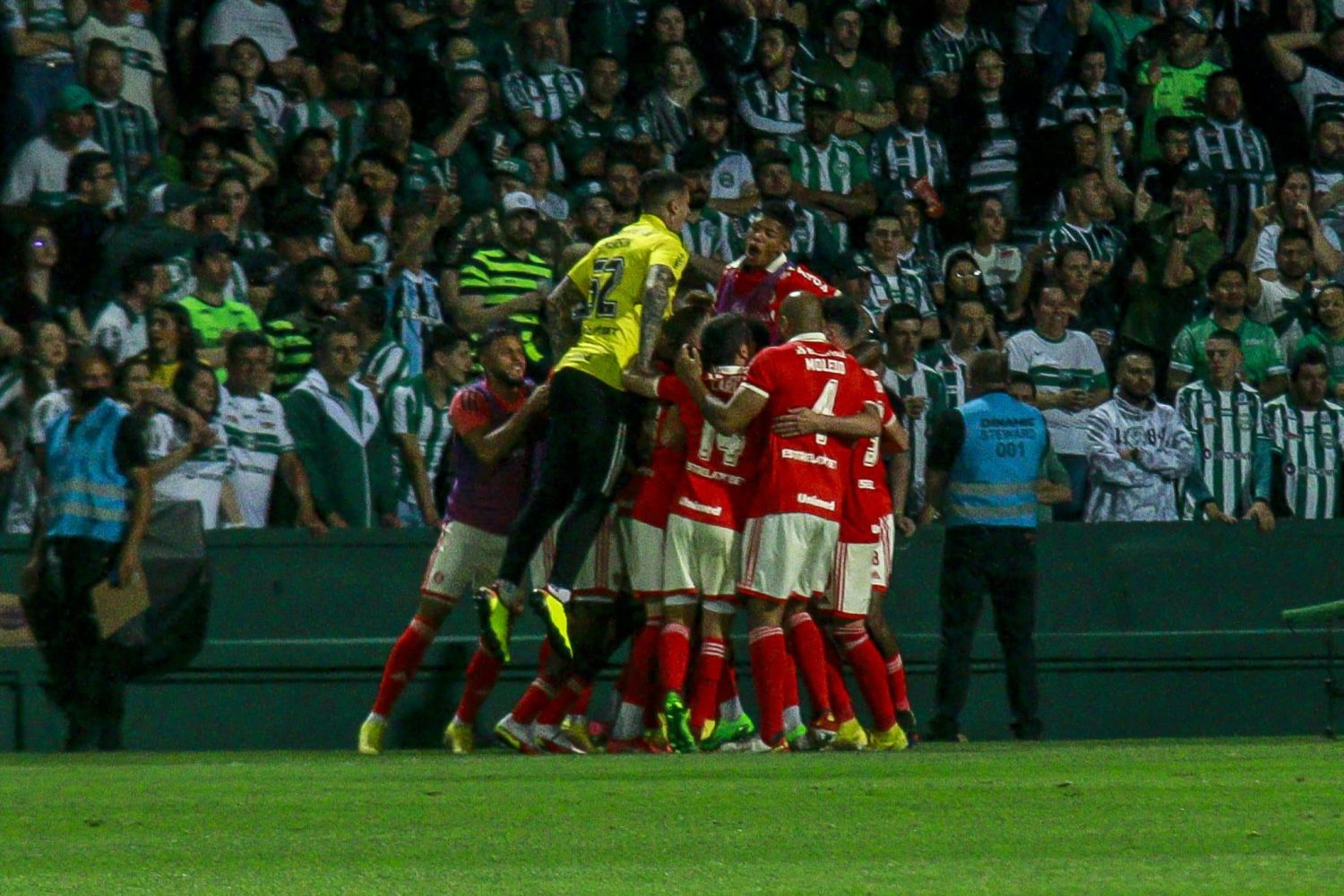 Coritiba x Internacional: Colorado conta com &lsquo;tend&ecirc;ncia hist&oacute;rica&rsquo; para vencer o Coxa; entenda e veja n&uacute;meros