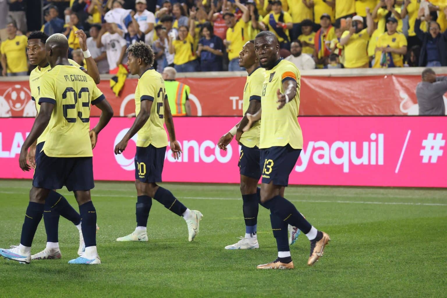 CRAVOU MAIS UM! Enner Valencia vence amistoso para o Equador e leva torcedores do Inter &agrave; loucura