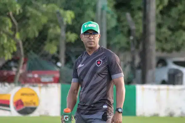 Favoritos a melhor t&eacute;cnico da S&eacute;rie C 2023