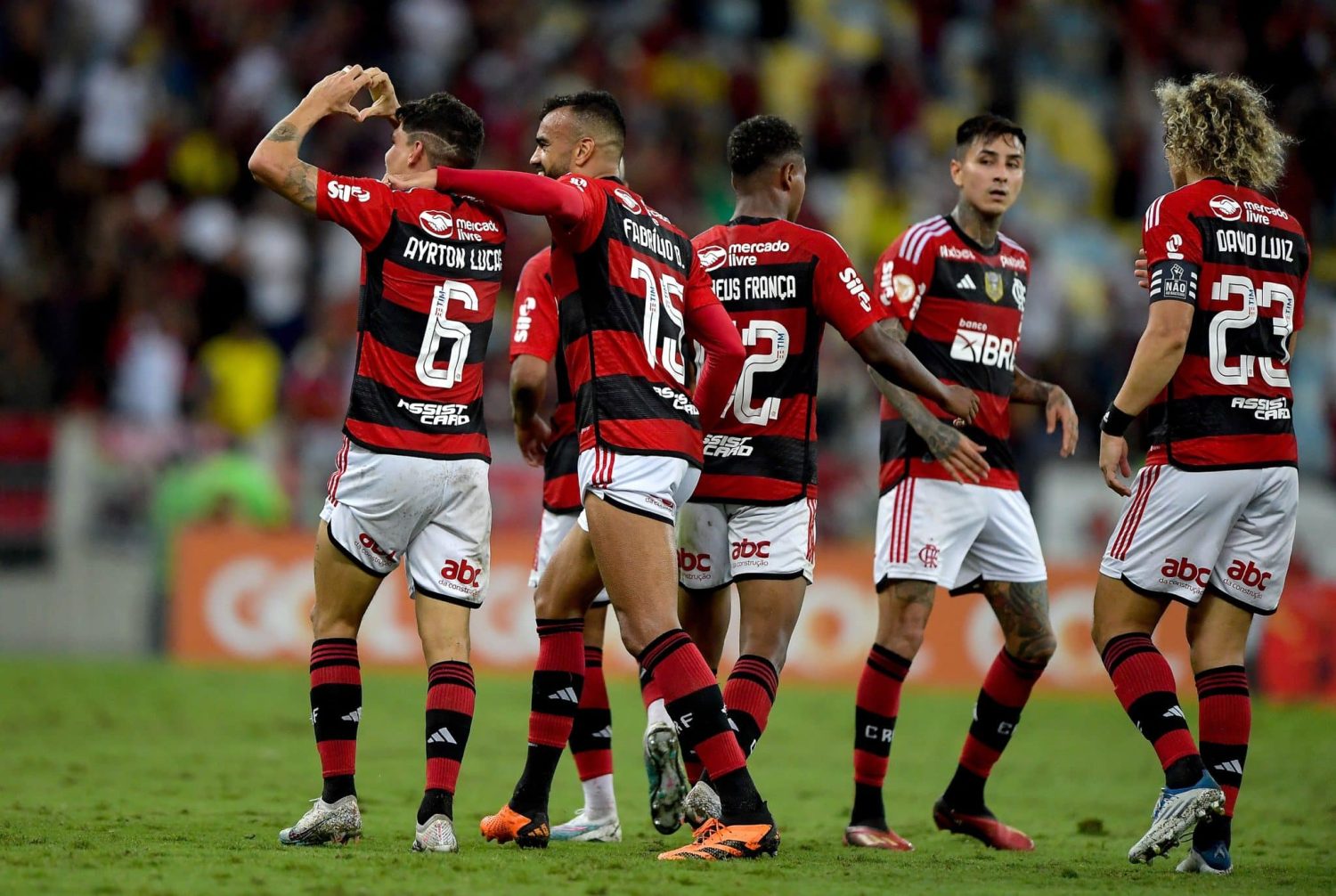 Em &lsquo;rodada perfeita&rsquo;, Flamengo pode assumir vice-lideran&ccedil;a e encostar no Botafogo; veja o cen&aacute;rio