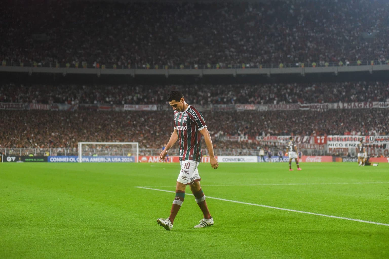 Fluminense inicia maratona de jogos com tudo, mas cansa&ccedil;o cobra conta e clube perde o g&aacute;s